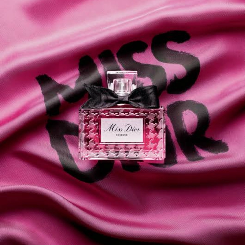 Christian Dior Miss Dior Essence Parfum 50ml | YOHO